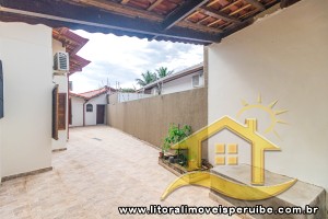 Casa para  no bairro Stella Maris, em Peruíbe / São Paulo.