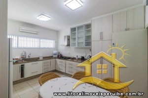 Casa para venda no bairro 38, em Peruíbe / SP.
