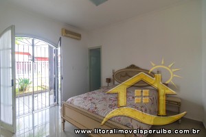 Casa para venda no bairro 38, em Peruíbe / SP.