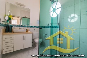 Casa para venda no bairro 38, em Peruíbe / SP.