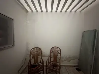 Casa - Sobrado com 3 dormitórios (sendo 1 suite(s)) a 0,00 metros praia.