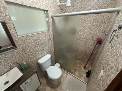 Casa - Sobrado com 3 dormitórios (sendo 1 suite(s)) a 0,00 metros praia.