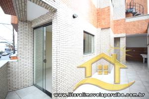 Apartamento - Térreo com 2 quartos (sendo 2 suite(s)) a 700,00 metros praia.