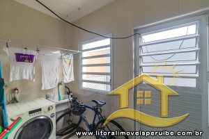 Casa para  no bairro Arpoador, em Peruíbe / São Paulo.