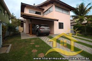 Casa - Sobrado com 3 dormitórios (sendo 2 suite(s)) a 400,00 metros praia.