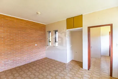 Casa - Térrea com 0 dormitórios (sendo 0 suite(s)) a 0,00 metros praia.