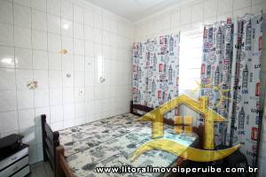 Casa - Sobrado com 6 dormitórios (sendo 3 suite(s)) a 90,00 metros praia.