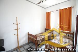 Casa - Sobrado com 6 dormitórios (sendo 3 suite(s)) a 90,00 metros praia.