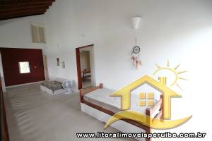 Casa - Sobrado com 6 dormitórios (sendo 3 suite(s)) a 90,00 metros praia.