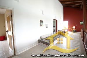 Casa - Sobrado com 6 dormitórios (sendo 3 suite(s)) a 90,00 metros praia.