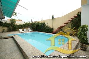Casa - Sobrado com 6 dormitórios (sendo 3 suite(s)) a 90,00 metros praia.