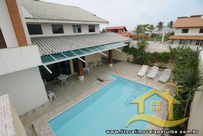 Casa - Sobrado com 6 dormitórios (sendo 3 suite(s)) a 90,00 metros praia.