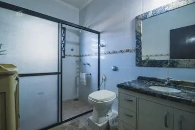Casa para venda no bairro 21, em Peruíbe / SP.