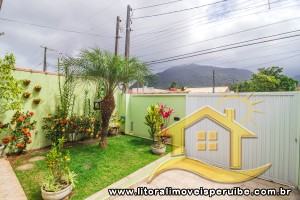 Casa - Térrea com 2 dormitórios (sendo 1 suite(s)) a 0,00 metros praia.