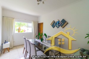 Casa - Térrea com 2 dormitórios (sendo 1 suite(s)) a 0,00 metros praia.