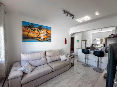 Casa - Térrea com Edícula com 2 quartos (sendo 0 suite(s)) a 2500 metros praia.