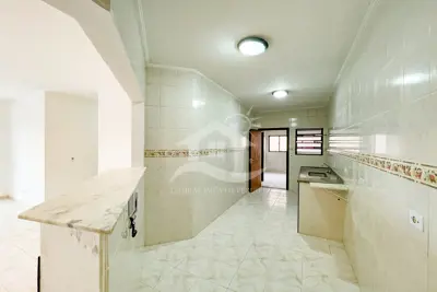 Apartamento - Amplo com 3 dormitórios (sendo 1 suite(s)) a 800,00 metros praia.