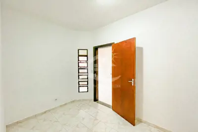 Apartamento - Amplo com 3 dormitórios (sendo 1 suite(s)) a 800,00 metros praia.