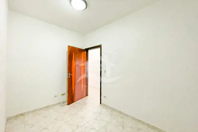 Apartamento - Amplo com 3 dormitórios (sendo 1 suite(s)) a 800,00 metros praia.