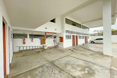 Apartamento - Amplo com 3 dormitórios (sendo 1 suite(s)) a 800,00 metros praia.