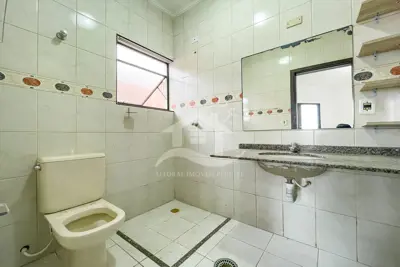 Apartamento - Amplo com 3 dormitórios (sendo 1 suite(s)) a 800,00 metros praia.