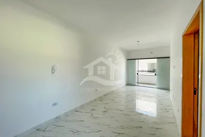 Apartamento - Alto com 1 dormitórios  a 300,00 metros praia.