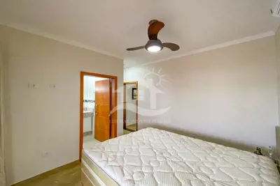 Casa - Sobrado Novo com 3 quartos (sendo 1 suite(s)) a 1500,00 metros praia.