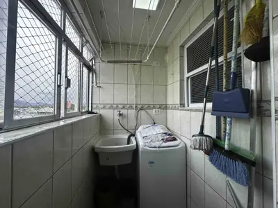 Apartamento - Amplo com 1 quartos (sendo 0 suite(s)) a 400,00 metros praia.