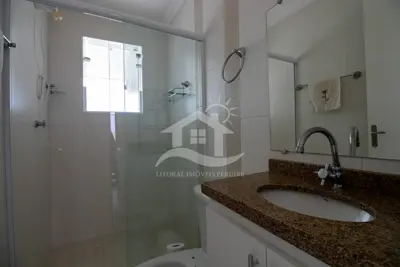 Apartamento - Amplo com 3 dormitórios (sendo 1 suite(s)) a 600,00 metros praia.