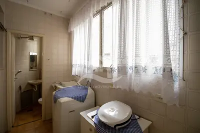 Apartamento - Amplo com 3 quartos (sendo 1 suite(s)) a 250,00 metros praia.