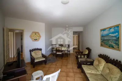 Apartamento - Amplo com 3 quartos (sendo 1 suite(s)) a 250,00 metros praia.