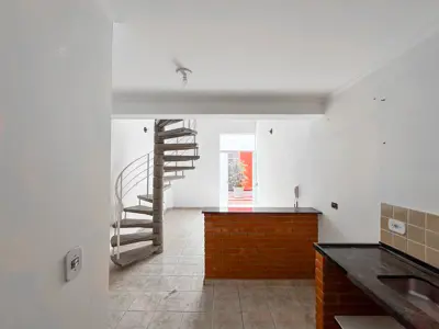 Kitnet - Ampla com 1 quartos (sendo 0 suite(s)) a 150,00 metros praia.