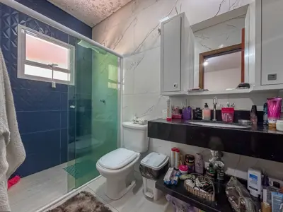 Terreno - Amplo com  quartos  a 400,00 metros praia.