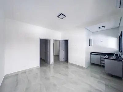 Apartamento - Alto com 2 quartos  a 600,00 metros praia.