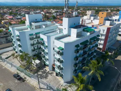 Apartamento - Amplo com 3 dormitórios (sendo 1 suite(s)) a 1,50 metros praia.