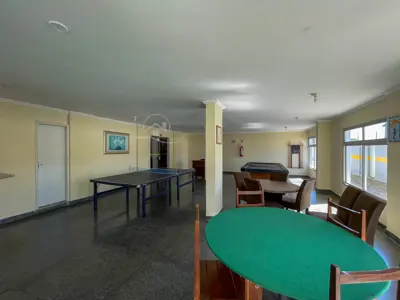 Apartamento - Amplo com 3 dormitórios (sendo 1 suite(s)) a 1,50 metros praia.