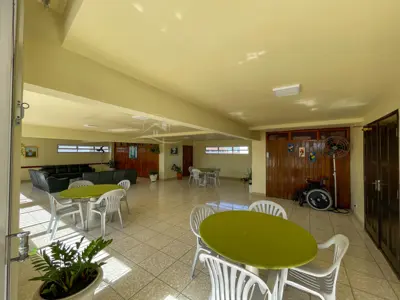 Apartamento - Alto com 1 quartos (sendo 0 suite(s)) a 200,00 metros praia.