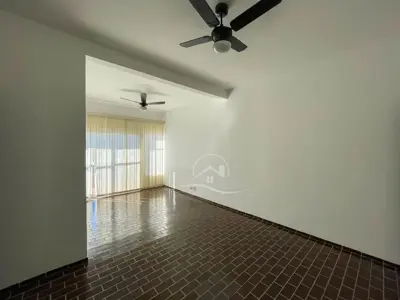 Apartamento - Amplo com 3 quartos (sendo 1 suite(s)) a 100,00 metros praia.