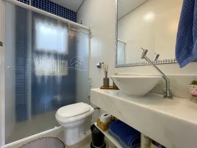 Casa - Sobrado com 4 quartos (sendo 3 suite(s)) a 1200,00 metros praia.
