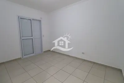 Apartamento - Alto com 3 quartos (sendo 2 suite(s)) a 550,00 metros praia.