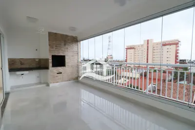Apartamento - Alto com 3 quartos (sendo 2 suite(s)) a 550,00 metros praia.