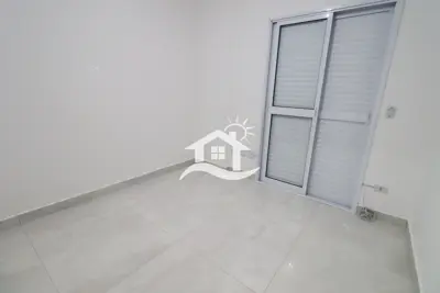 Apartamento - Alto com 3 quartos (sendo 2 suite(s)) a 550,00 metros praia.