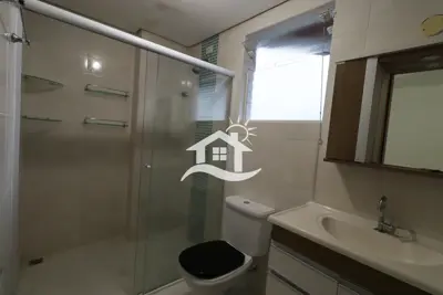 Apartamento - Alto com 3 quartos (sendo 2 suite(s)) a 550,00 metros praia.