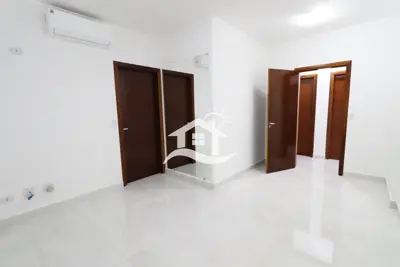 Apartamento - Alto com 3 quartos (sendo 2 suite(s)) a 550,00 metros praia.
