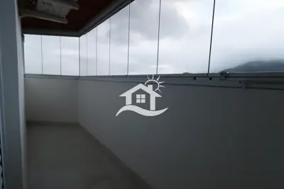 Apartamento - Alto com 3 quartos (sendo 2 suite(s)) a 550,00 metros praia.