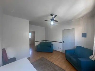 Apartamento - Amplo com 2 quartos (sendo 1 suite(s)) a 800,00 metros praia.