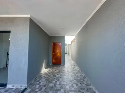 Casa - Térrea com 2 quartos (sendo 1 suite(s)) a 1200,00 metros praia.