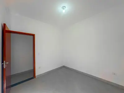 Casa - Térrea com 2 quartos (sendo 1 suite(s)) a 1200,00 metros praia.