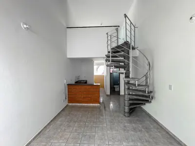 Kitnet - Ampla com 1 quartos (sendo 0 suite(s)) a 400,00 metros praia.