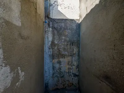 Terreno - Amplo com  quartos  a 1800,00 metros praia.